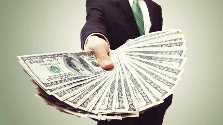 Cómo mejorar tu relación con el dinero poco a poco