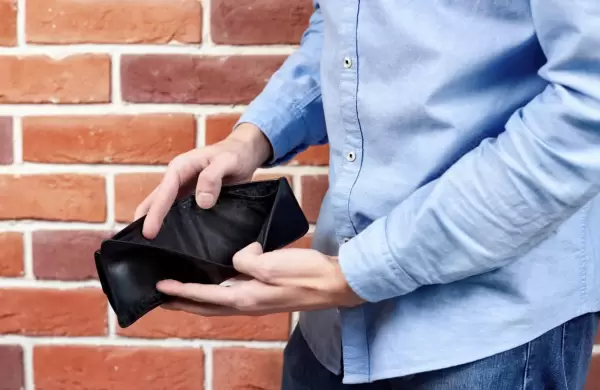 Costumbres con el dinero que te perjudican más de lo que crees