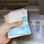 Cómo saber si tu banco te está cobrando de más